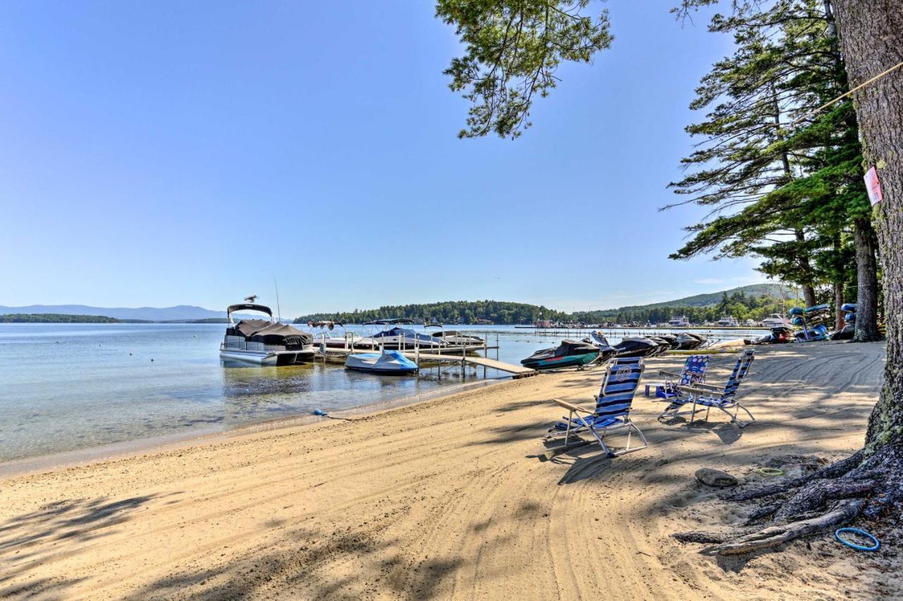 Lake Getaway Walk Across Street To Private Beach! Gilford Kültér fotó