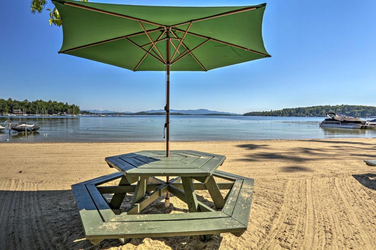Lake Getaway Walk Across Street To Private Beach! Gilford Kültér fotó
